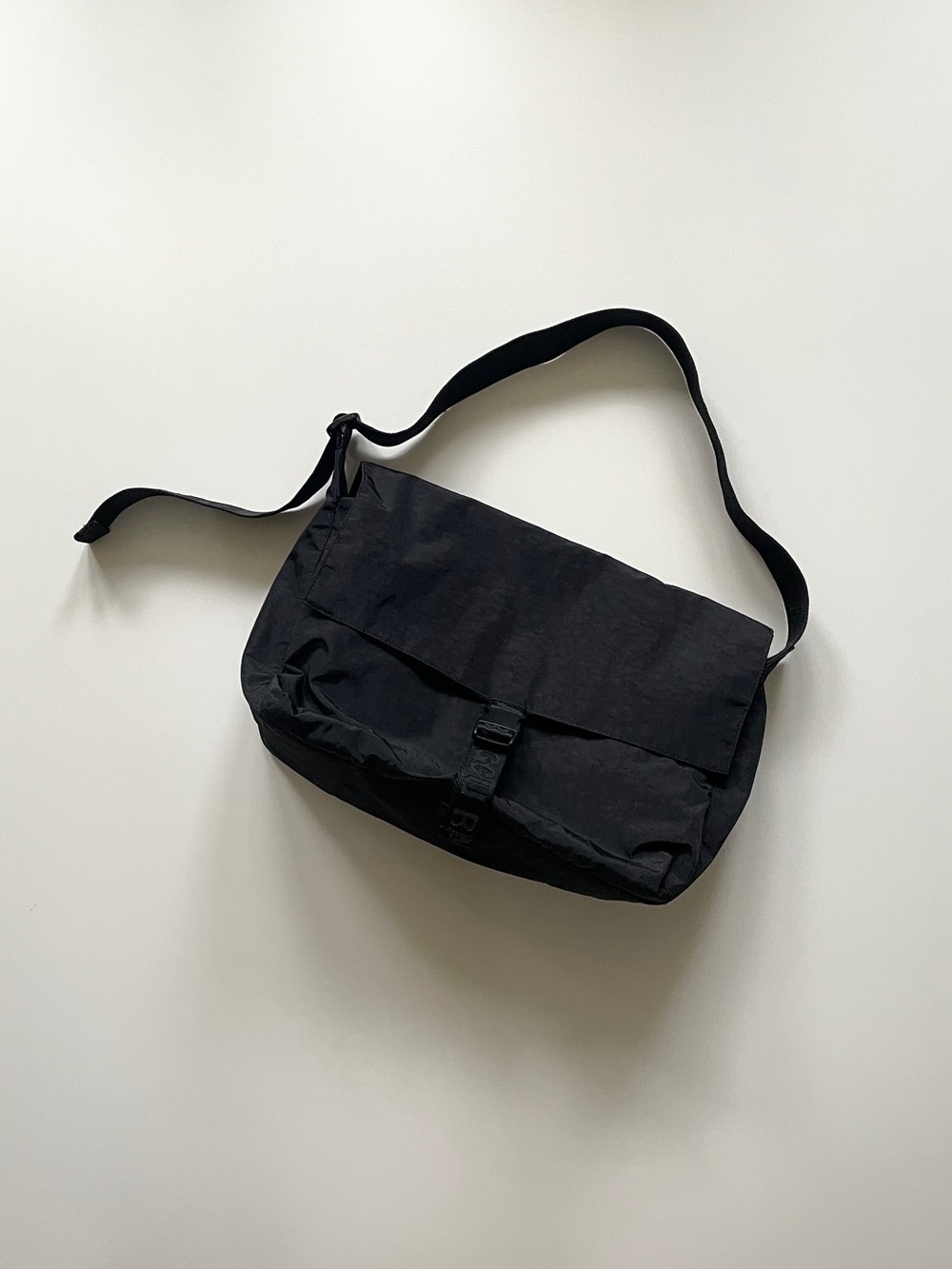 BAGGU Crossbody Messenger Bag